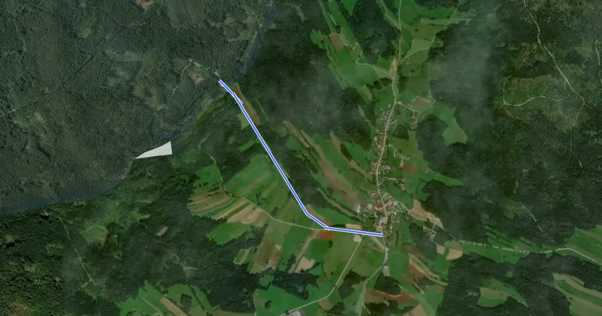 Маршрут Nordwaldkammweg Verbindungsweg V15 на спутниковом снимке