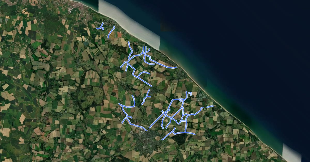 Маршрут Norfolk Coast Cycleway Explorer 8 - Quiet Lanes network на спутниковом снимке