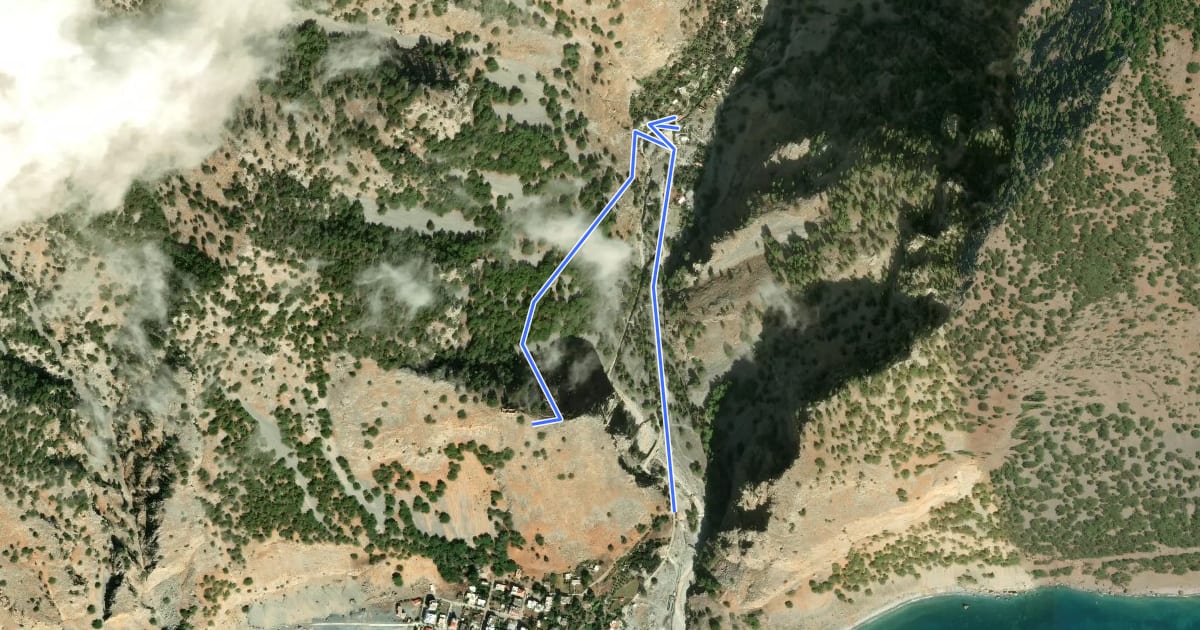 Маршрут Northern access to Agia Roumeli Western fort на спутниковом снимке