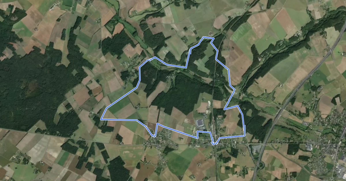 Маршрут Noyant-de-Touraine - Vallées et plateaux - Variante 11km на спутниковом снимке