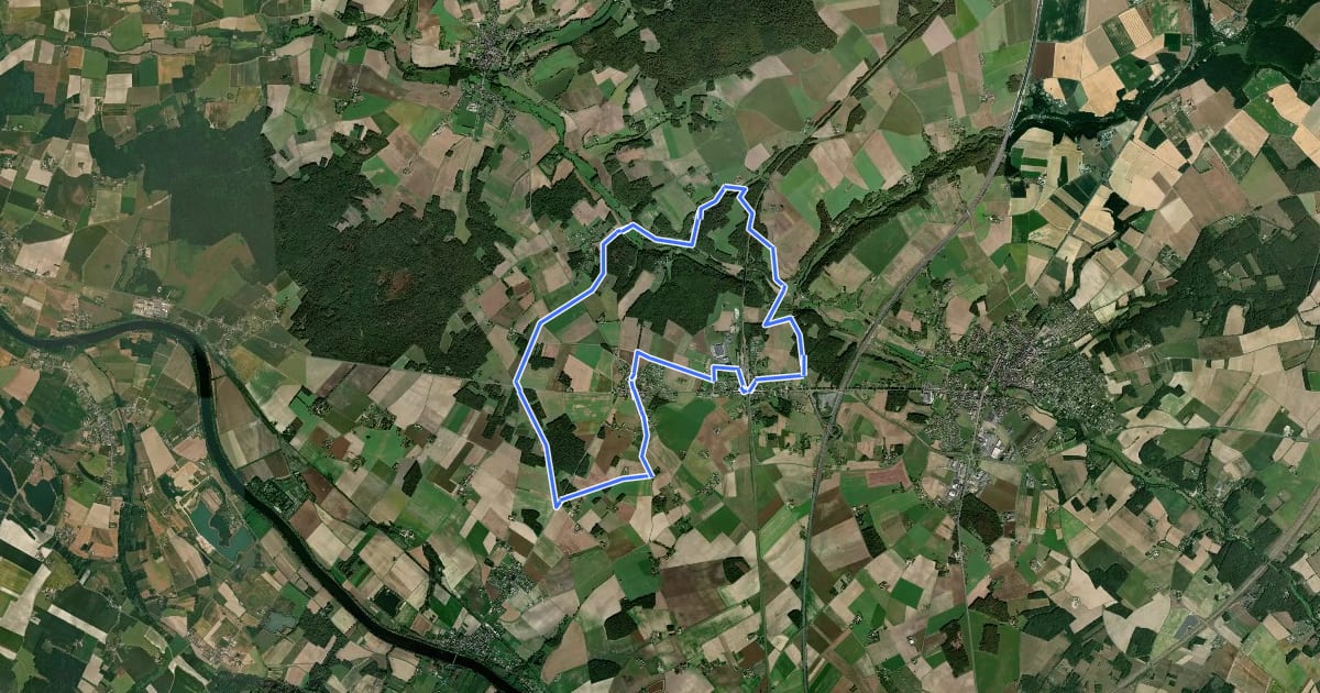 Маршрут Noyant-de-Touraine - Vallées et plateaux - Variante 14,5m на спутниковом снимке