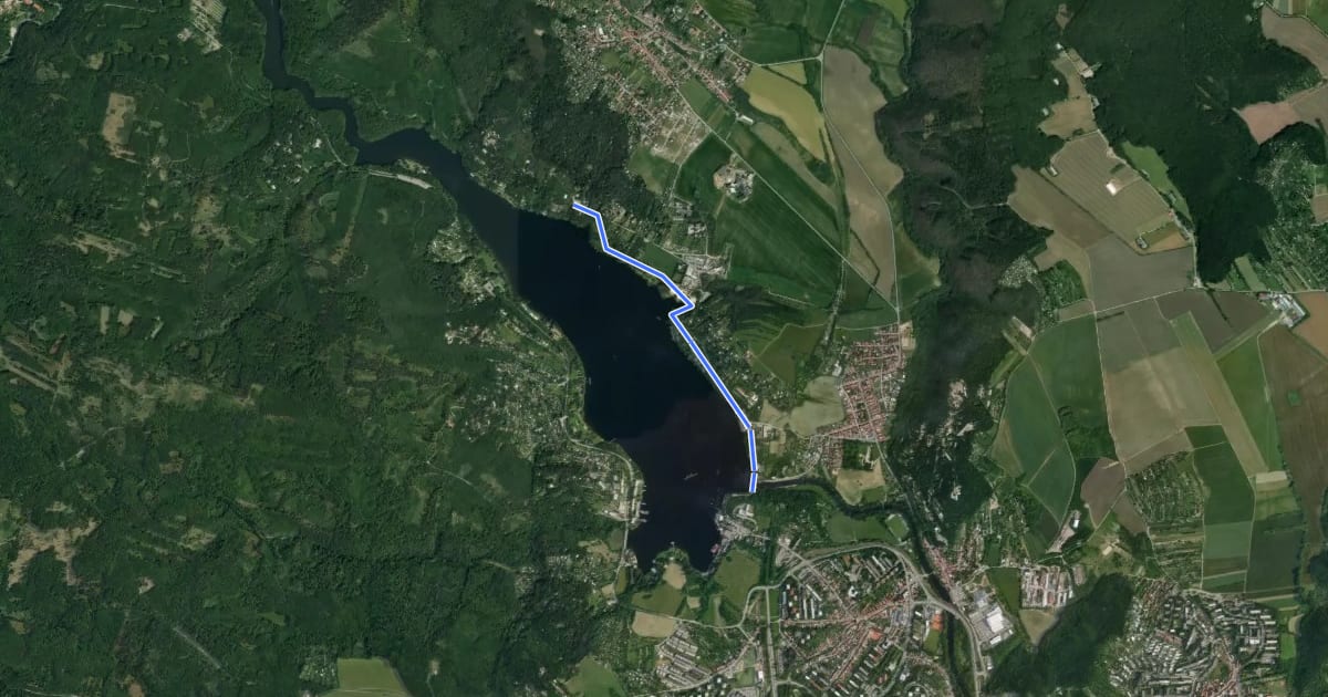 Маршрут NS Brněnská přehrada на спутниковом снимке