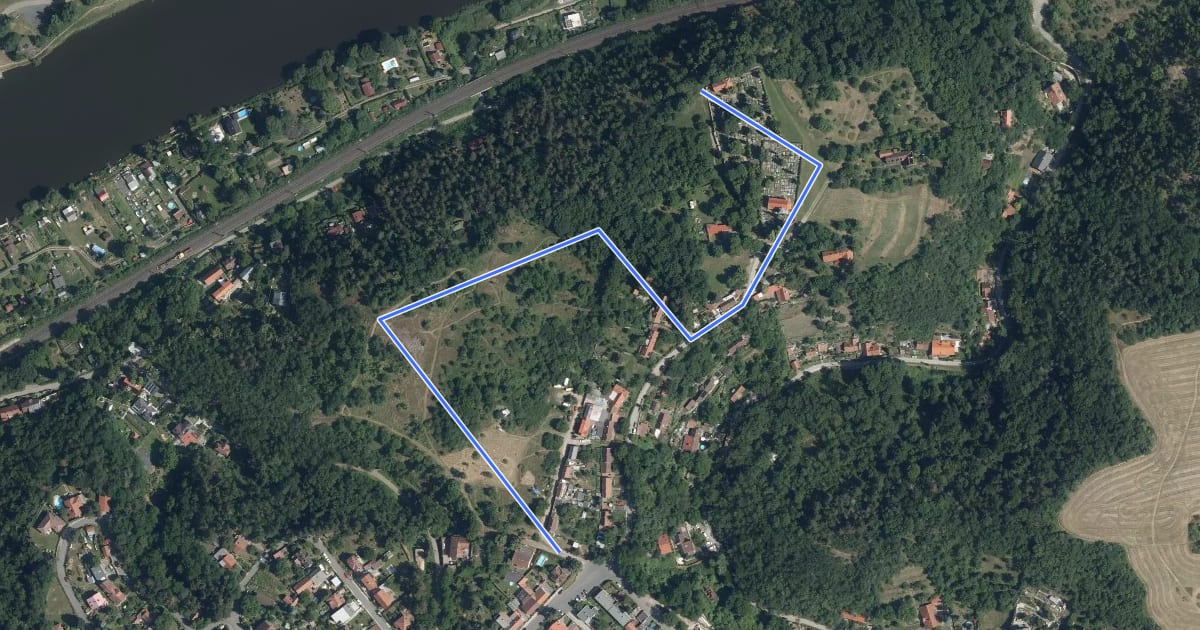 Маршрут NS Levý Hradec на спутниковом снимке
