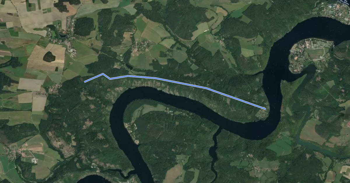 Маршрут NS Vymyšlenská pěšina на спутниковом снимке