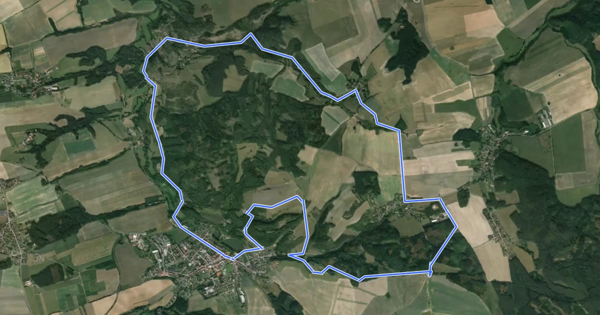 Маршрут NS Za přírodou a historií Radnicka - Hylákův okruh на спутниковом снимке