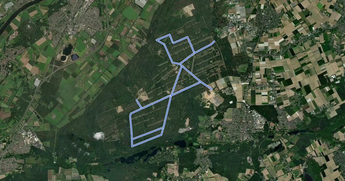 Маршрут NSG Brachter Wald Wanderweg Weiß на спутниковом снимке