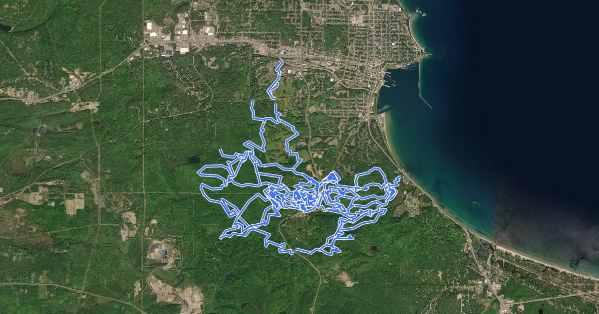 Маршрут NTN Marquette South Trails на спутниковом снимке