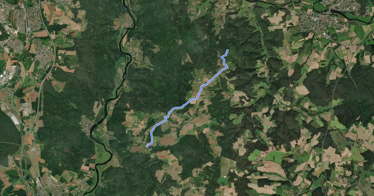 Маршрут O 29 Karlstein - Jugenberg (Grünes Dreieck) на спутниковом снимке