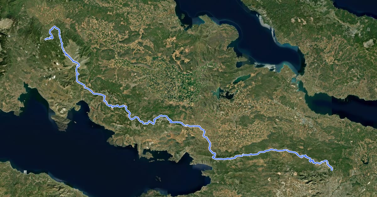 Маршрут Εθνικό μονοπάτι O22 на спутниковом снимке
