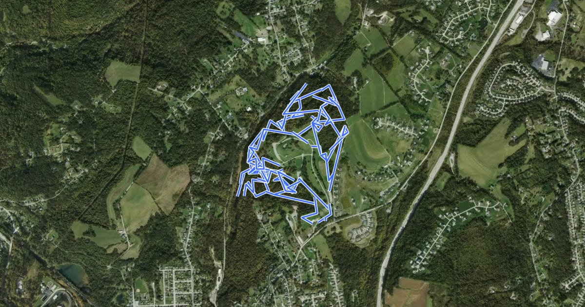 Маршрут Oak Hollow Park Hiking Trails на спутниковом снимке
