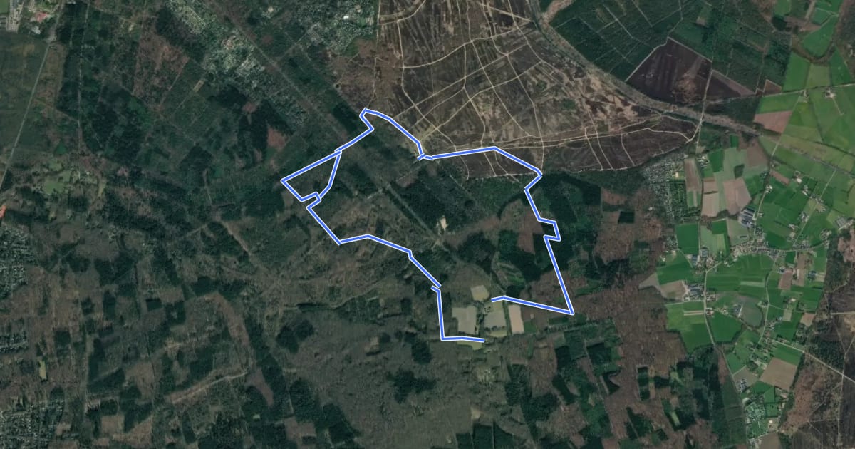 Маршрут Onderduikers- en verzetsroute на спутниковом снимке