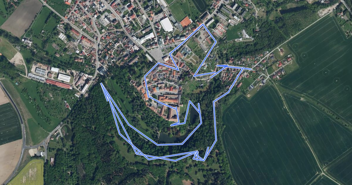 Маршрут [Ž] Opočenská naučná stezka на спутниковом снимке