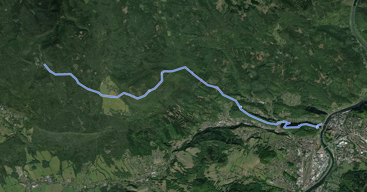 Маршрут [Č] Ostrov – Děčín (Tyršův most) на спутниковом снимке