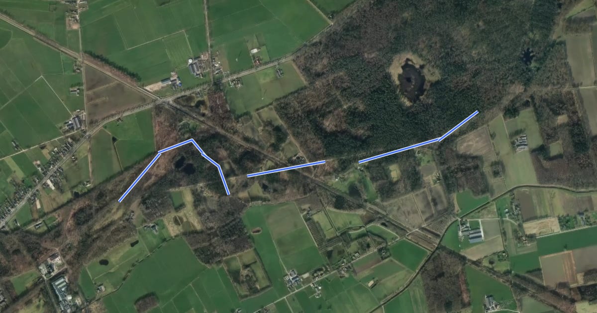 Маршрут Overstaproute Beekweidenpad-Klarenbeeksepad на спутниковом снимке