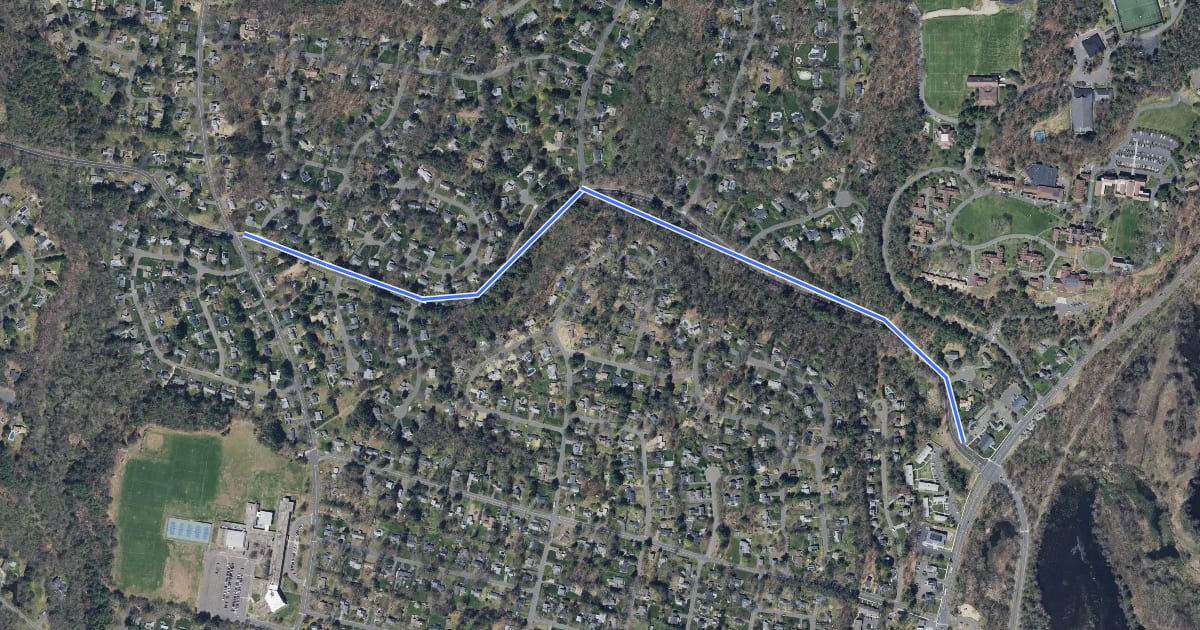 Маршрут Owens Brook Boulevard Sidepath на спутниковом снимке