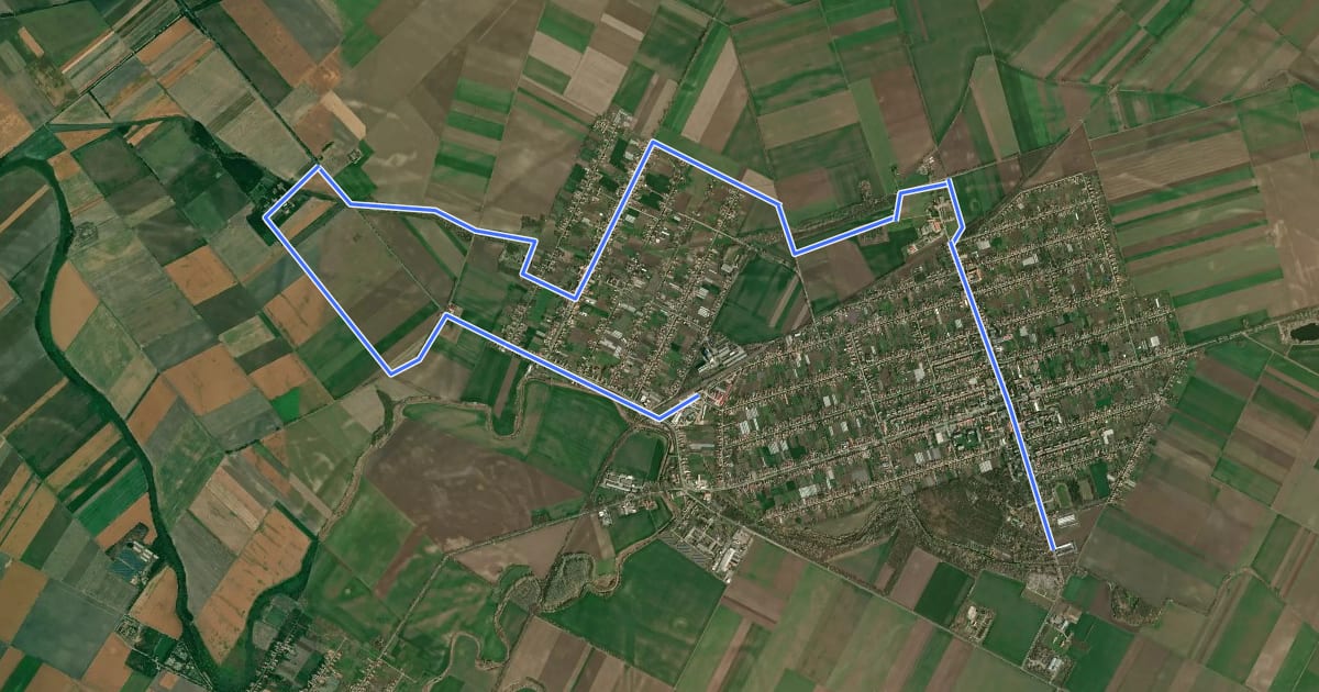 Маршрут P+ (Mezőkovácsháza,Szabadidő park – Babómajor) на спутниковом снимке