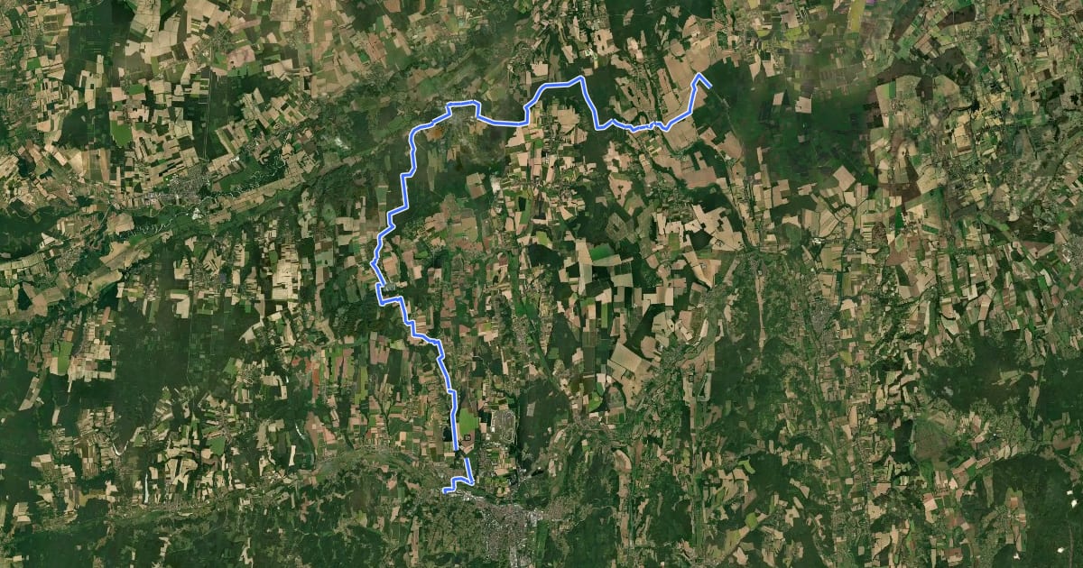 Маршрут P (Szajki-tavak – Jeli Arborétum – Vasvár – Gersekaráti-tó – Zalaegerszeg) на спутниковом снимке