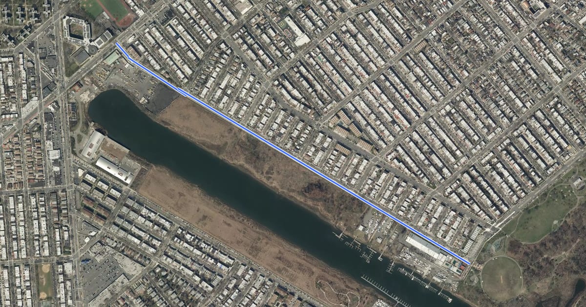 Маршрут Paerdegat Avenue North на спутниковом снимке