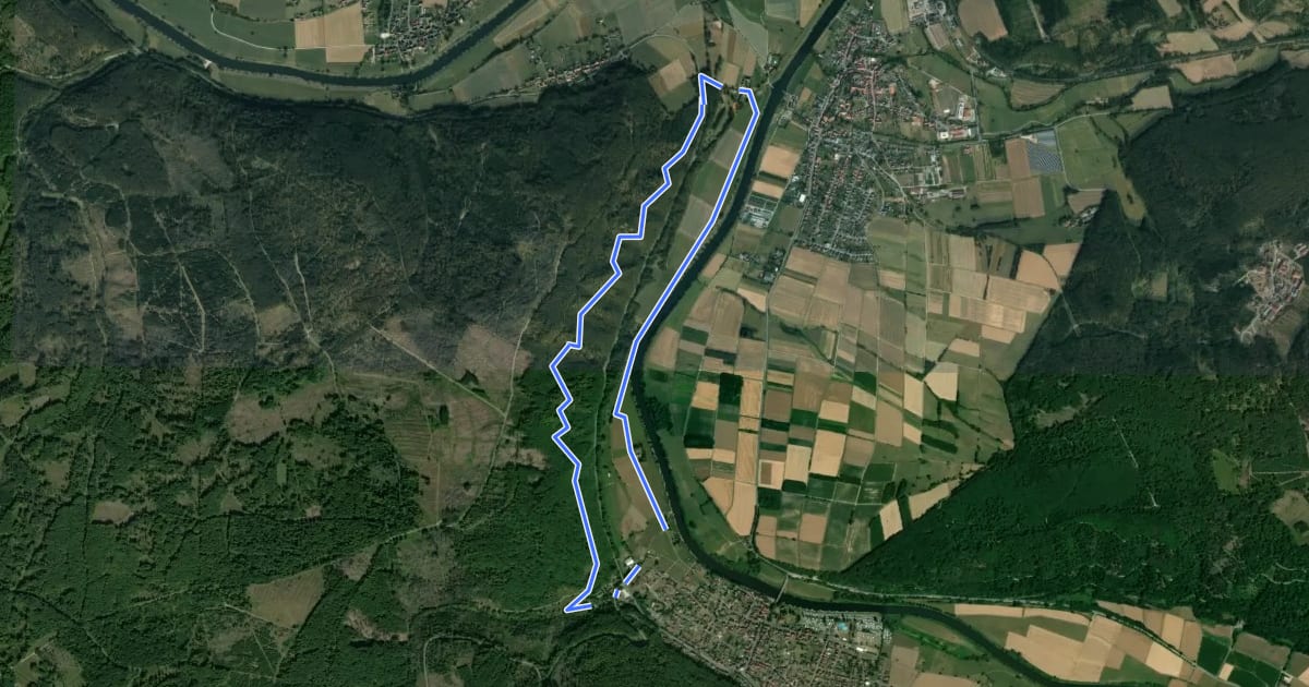 Маршрут Panoramaweg und Klosterweg Gieselwerder на спутниковом снимке
