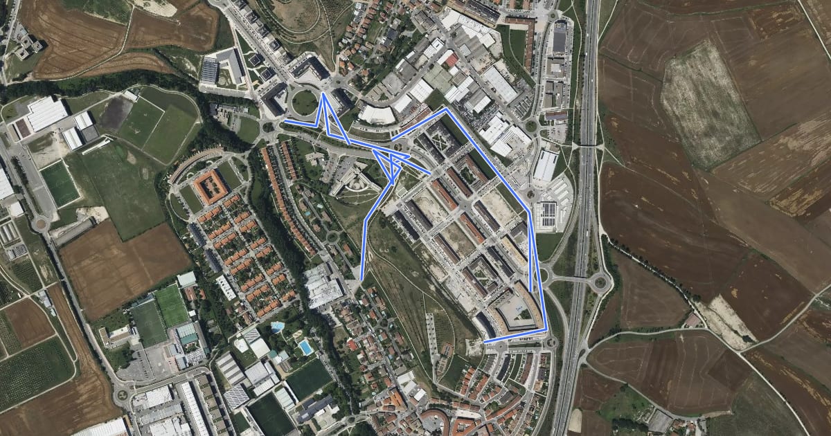 Маршрут Paraje Entremutilvas на спутниковом снимке