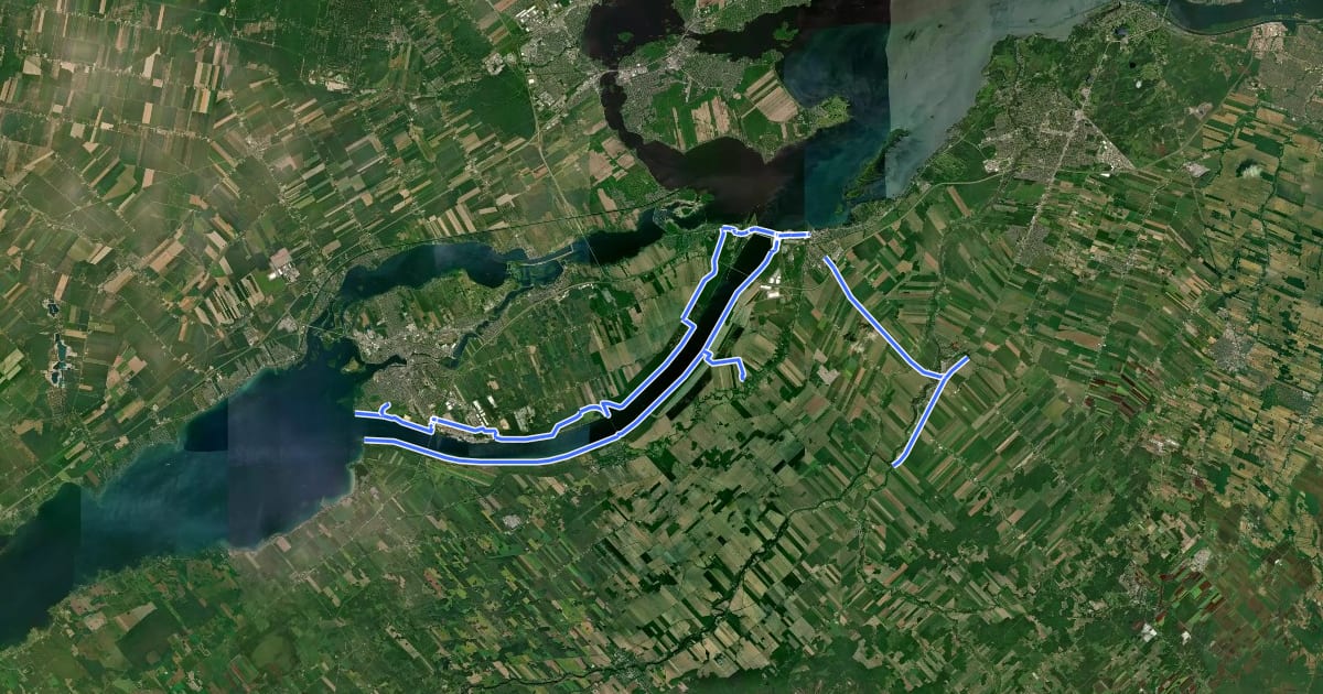 Маршрут Parc régional Beauharnois-Salaberry на спутниковом снимке
