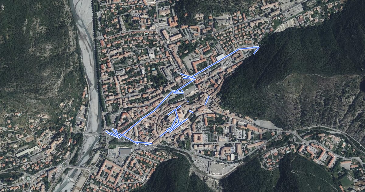 Маршрут Parcours de l'Eau на спутниковом снимке