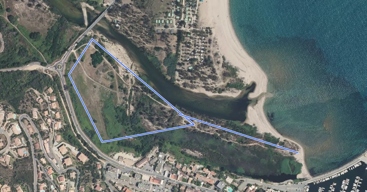 Маршрут Parcours de Santé de Solenzara на спутниковом снимке