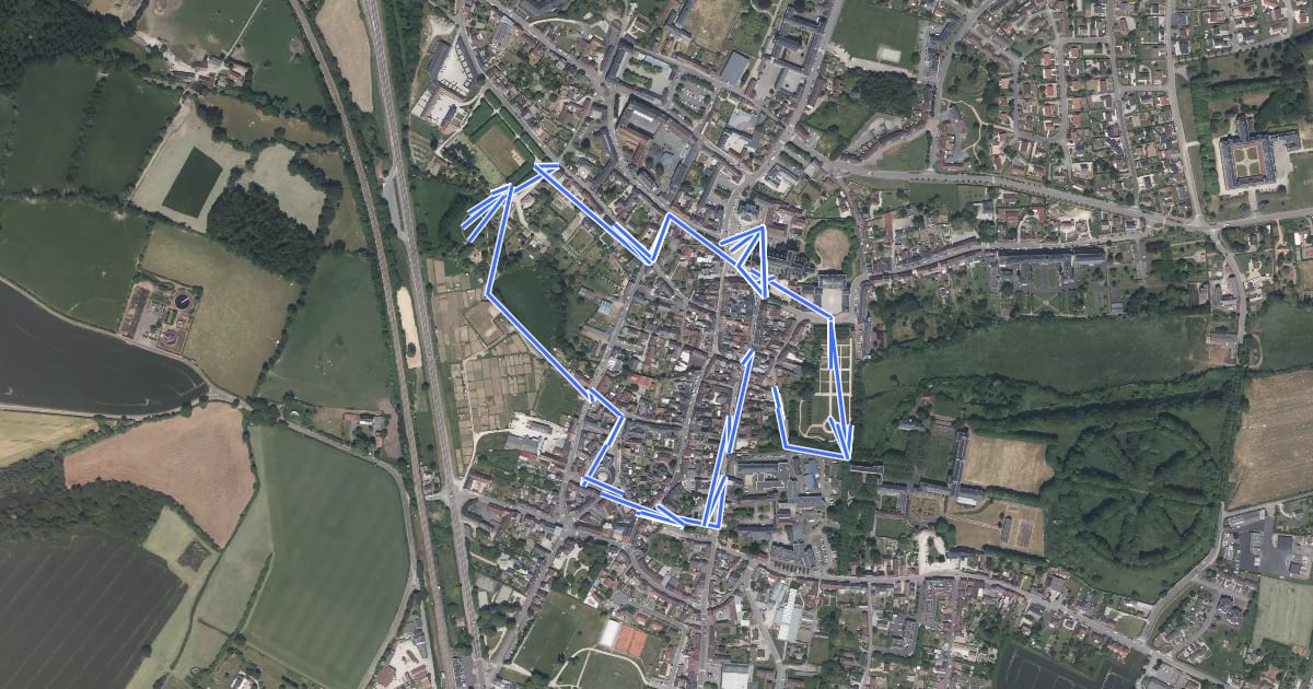 Маршрут Parcours historique de la ville de Sées на спутниковом снимке