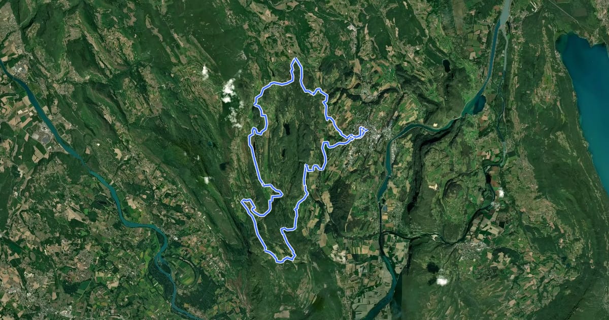 Маршрут Parcours VTT 6 rouge - Les Enfants du Marais на спутниковом снимке