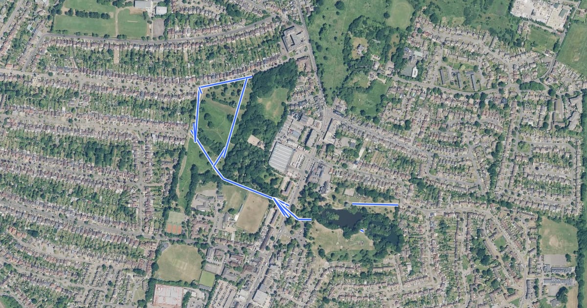 Маршрут Parkfield, Oakmere & Beyond 1 mile walk на спутниковом снимке