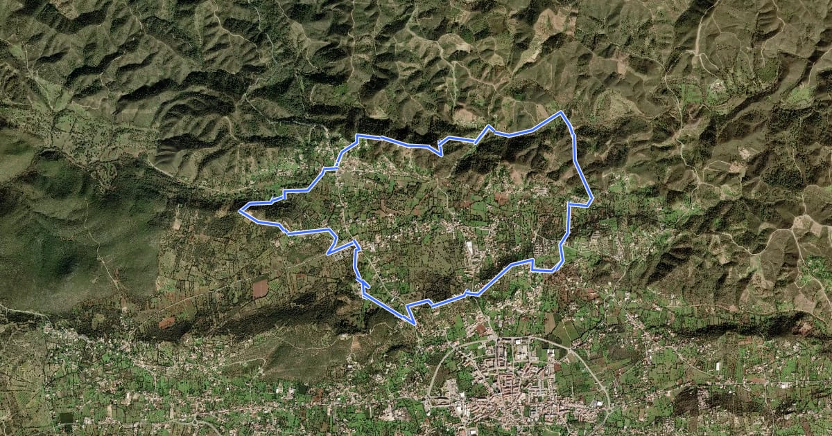 Маршрут Passeio no vale por caminhos de almocreves (Trilho da Ribeira de Alportel) на спутниковом снимке