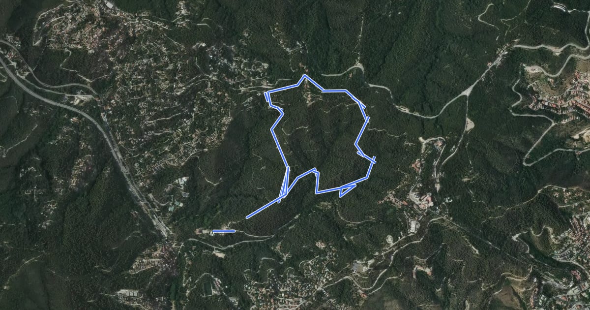 Маршрут Passejada per la serra d'en Cardona на спутниковом снимке