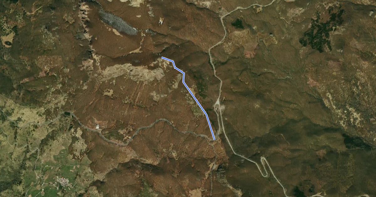 Маршрут Passo del Tomarlo - Monte Croce Martincano на спутниковом снимке