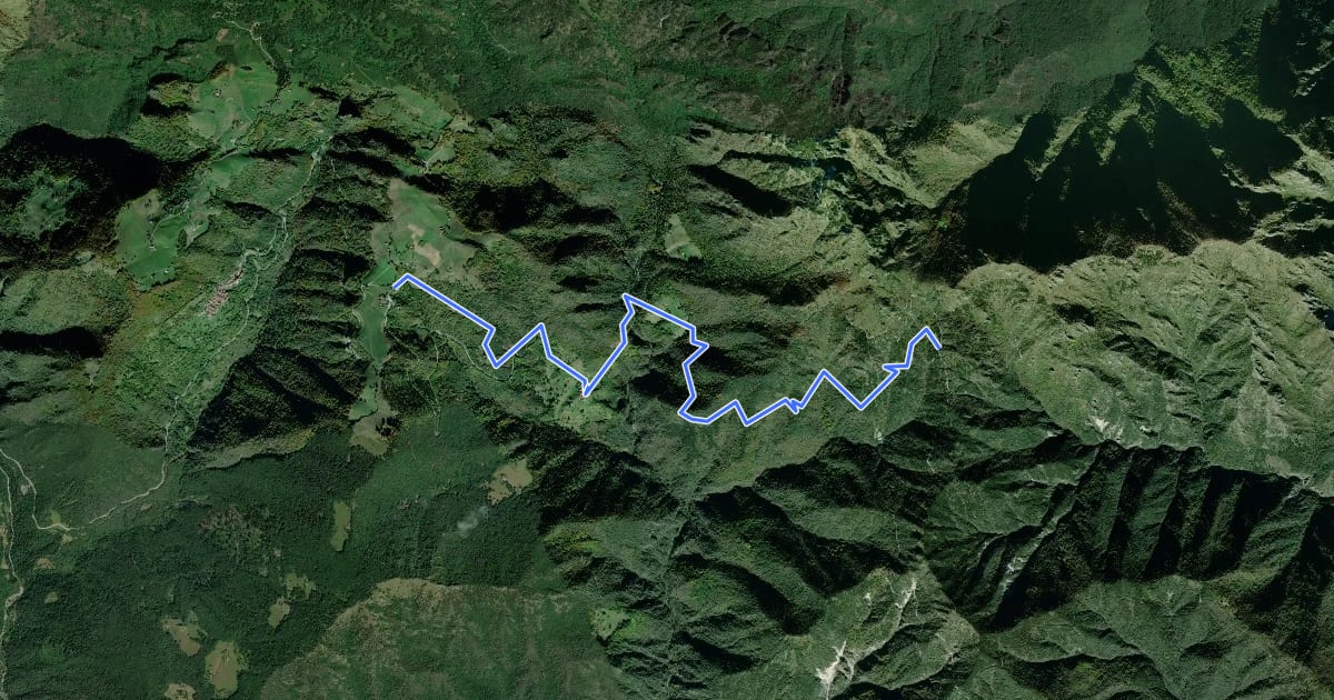 Маршрут Passo Scarpapè, Cadria, Cima Rest на спутниковом снимке