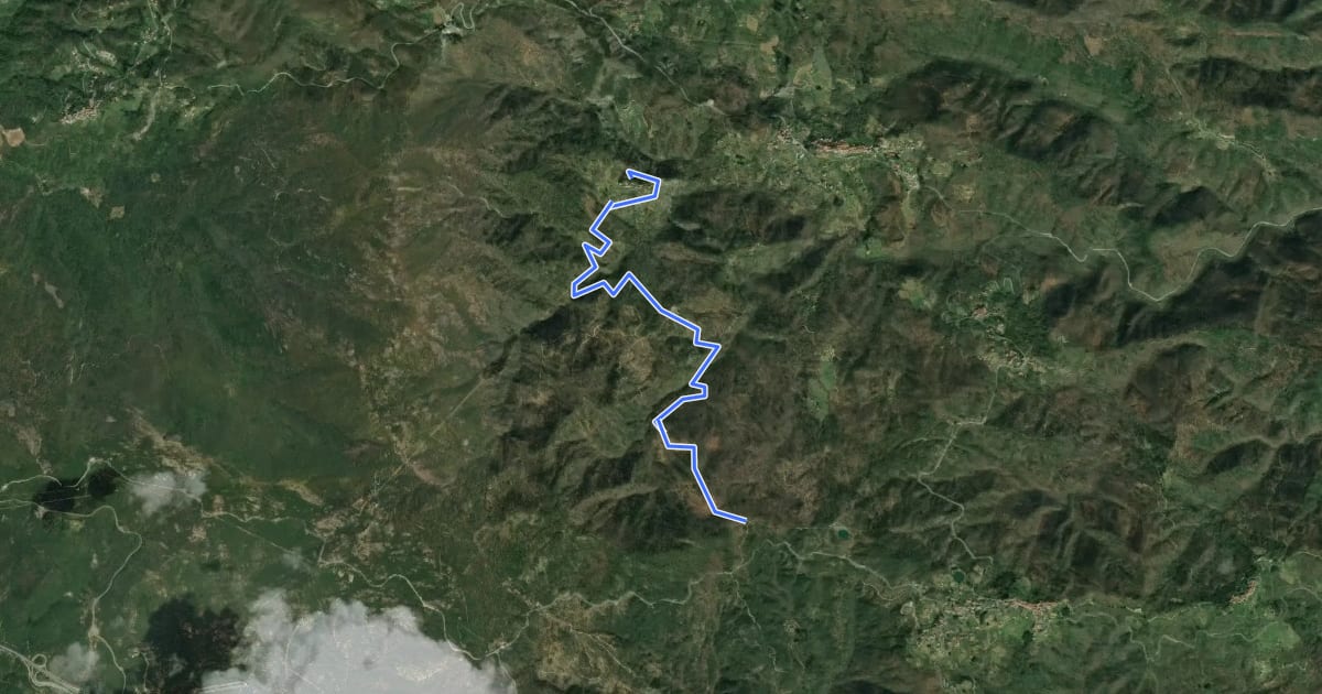 Маршрут Pavareto – Casun du Rissu – Colle Gruzze (Quattro Strade) на спутниковом снимке