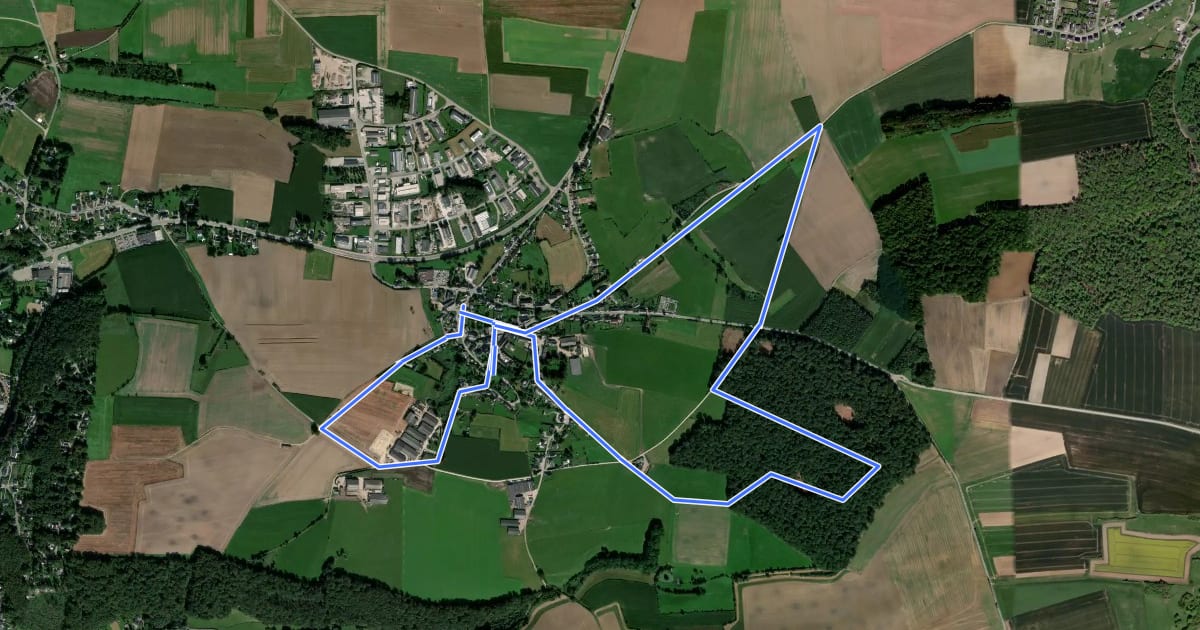 Маршрут Pays des Splingues на спутниковом снимке