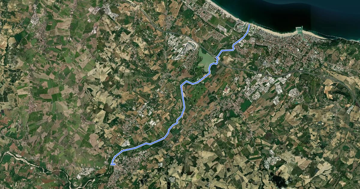 Маршрут Percorso naturalistico destra Fiume Conca на спутниковом снимке