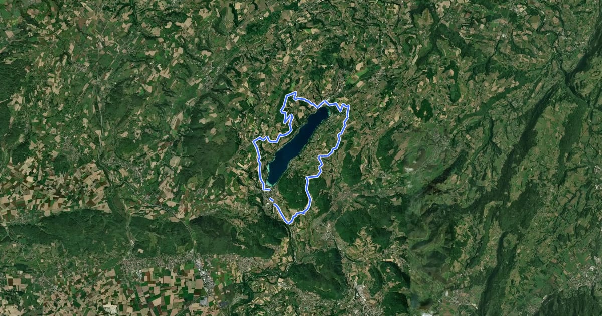 Маршрут Petit tour du lac de Paladru на спутниковом снимке