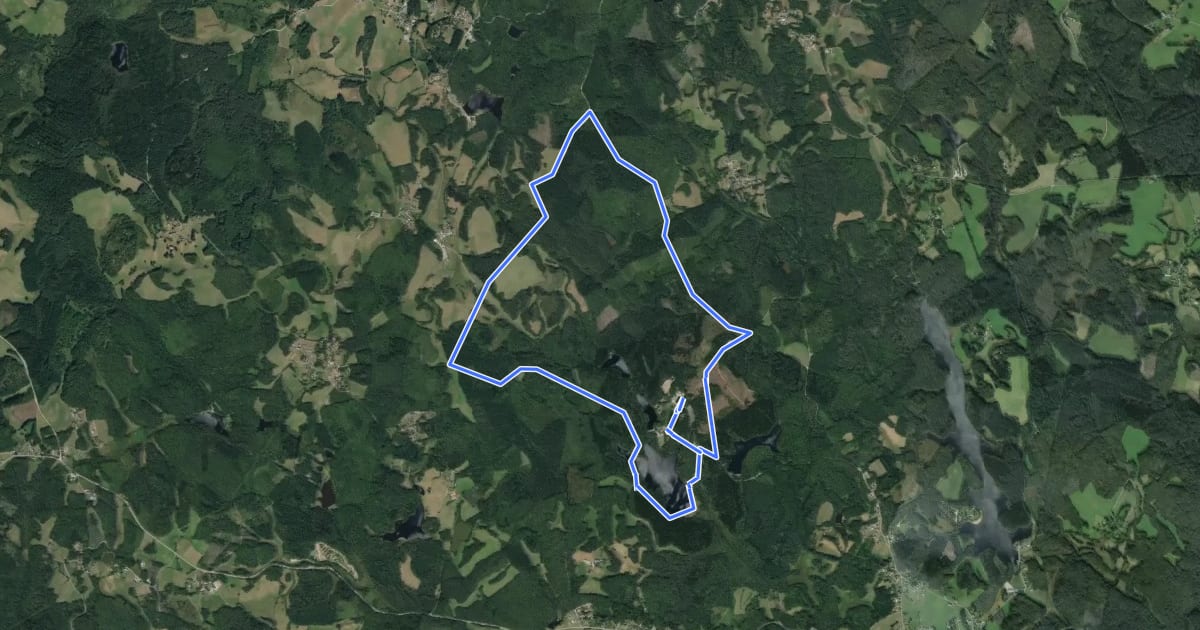 Маршрут Petit Tour VTT на спутниковом снимке