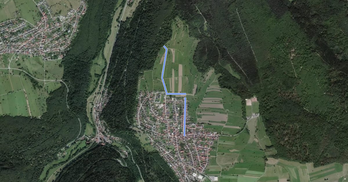 Маршрут Pfaffenrot Lorenzstraße - Wegkreuz Maretrain на спутниковом снимке