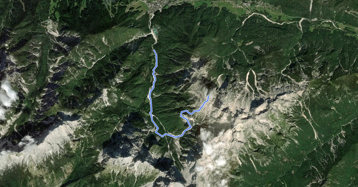 Маршрут Pišnica - Koča v Krnici - Špik на спутниковом снимке
