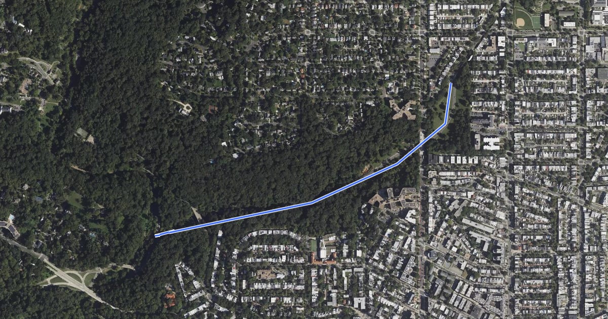 Маршрут Piney Branch Parkway Trail на спутниковом снимке