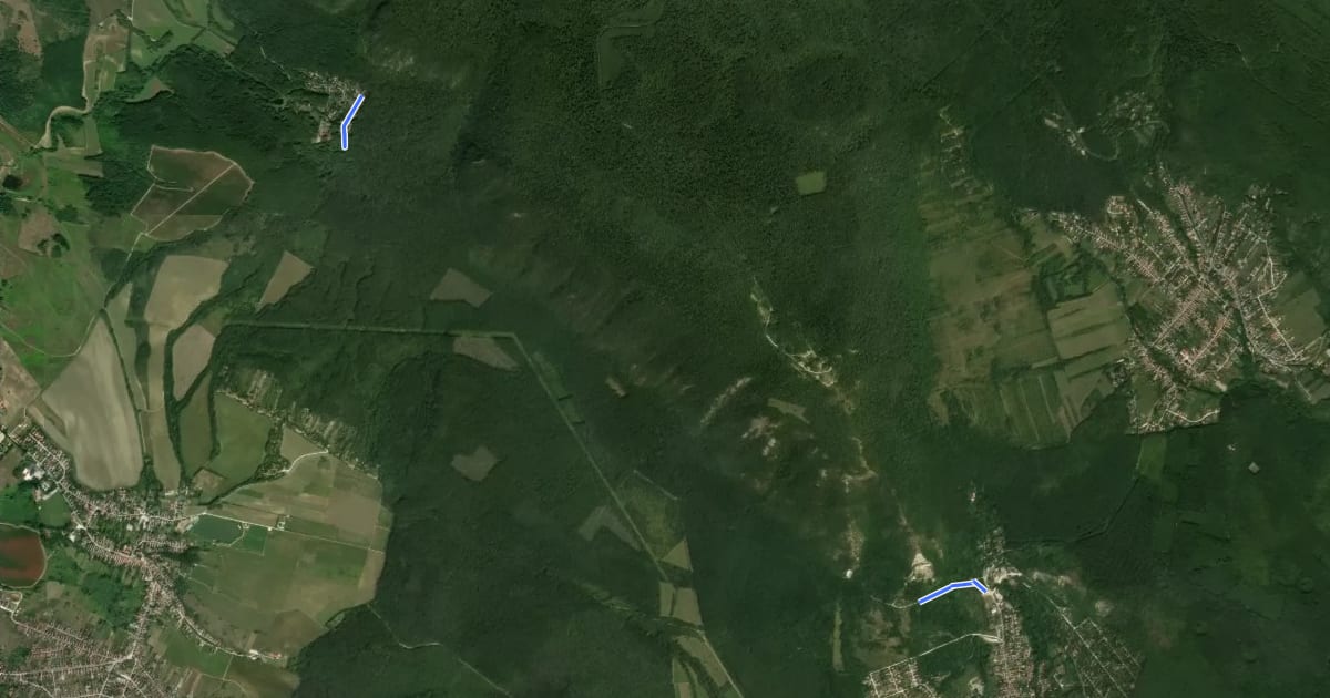 Маршрут Piros lovas út на спутниковом снимке