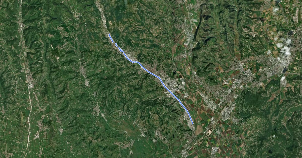 Маршрут Pista ciclabile Valle del Chiampo на спутниковом снимке
