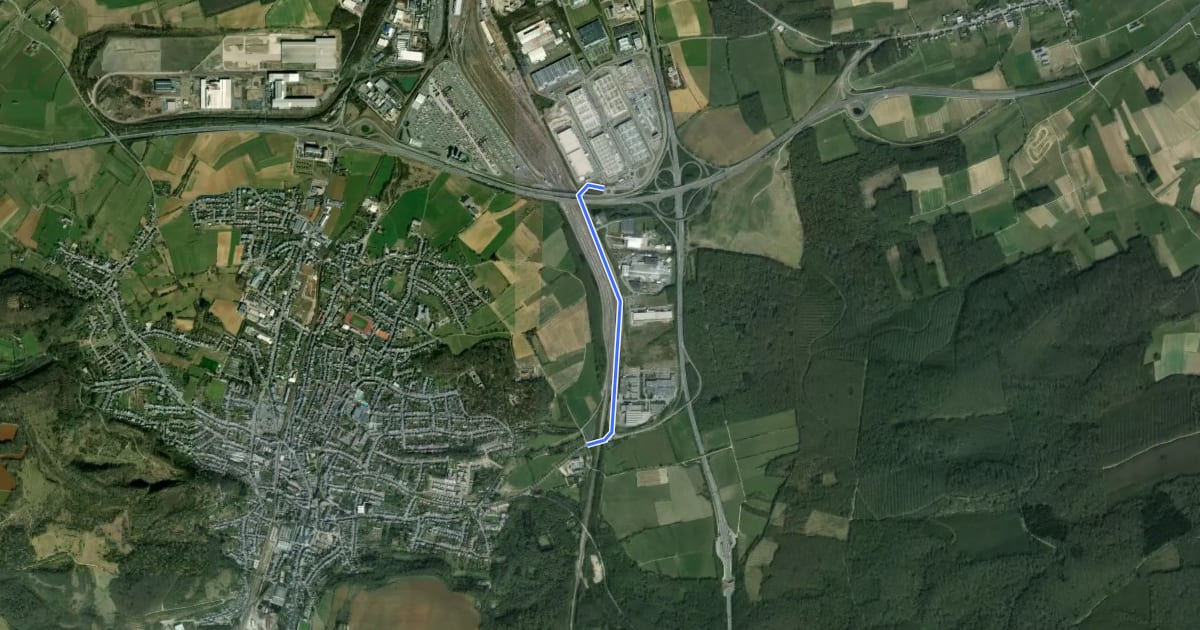 Маршрут Piste cyclable de la Terre Rouge (Antenne C) на спутниковом снимке