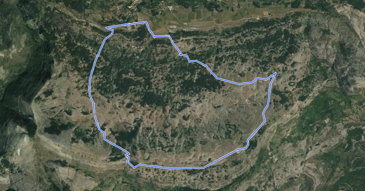 Маршрут Plateau de Caussols на спутниковом снимке