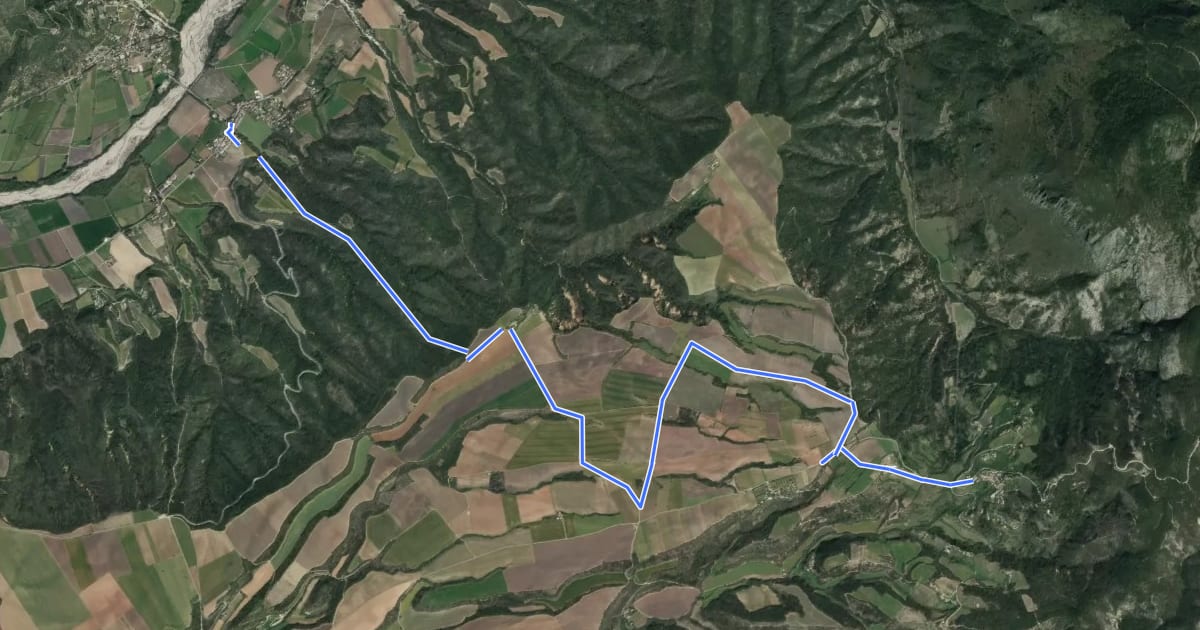 Маршрут Plateau de Saint-Jurs на спутниковом снимке