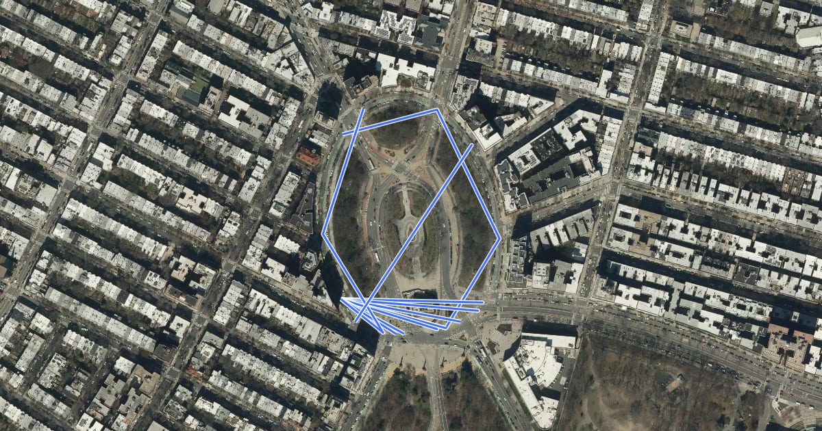 Маршрут Plaza Street на спутниковом снимке