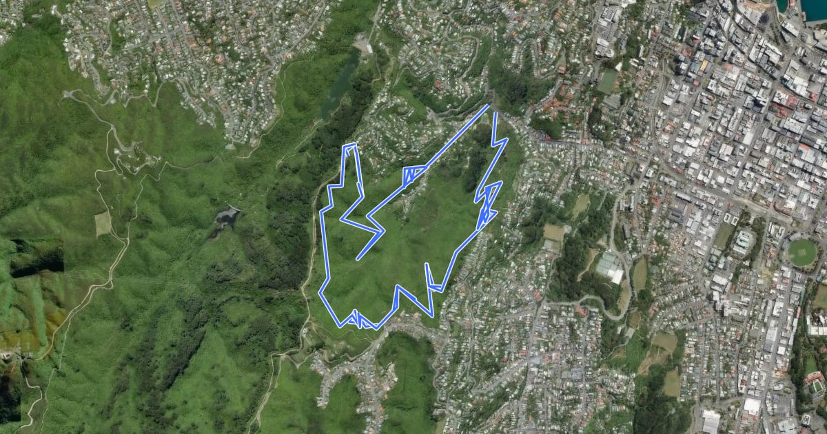 Маршрут Polhill Reserve loop shared way на спутниковом снимке