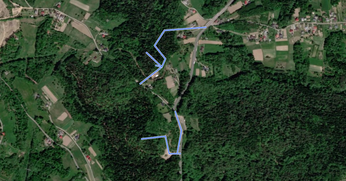 Маршрут Polski Teksas - Ścieżka geologiczna Skałki „Konfederatka” i „Maczuga” w Woli Komborskiej на спутниковом снимке